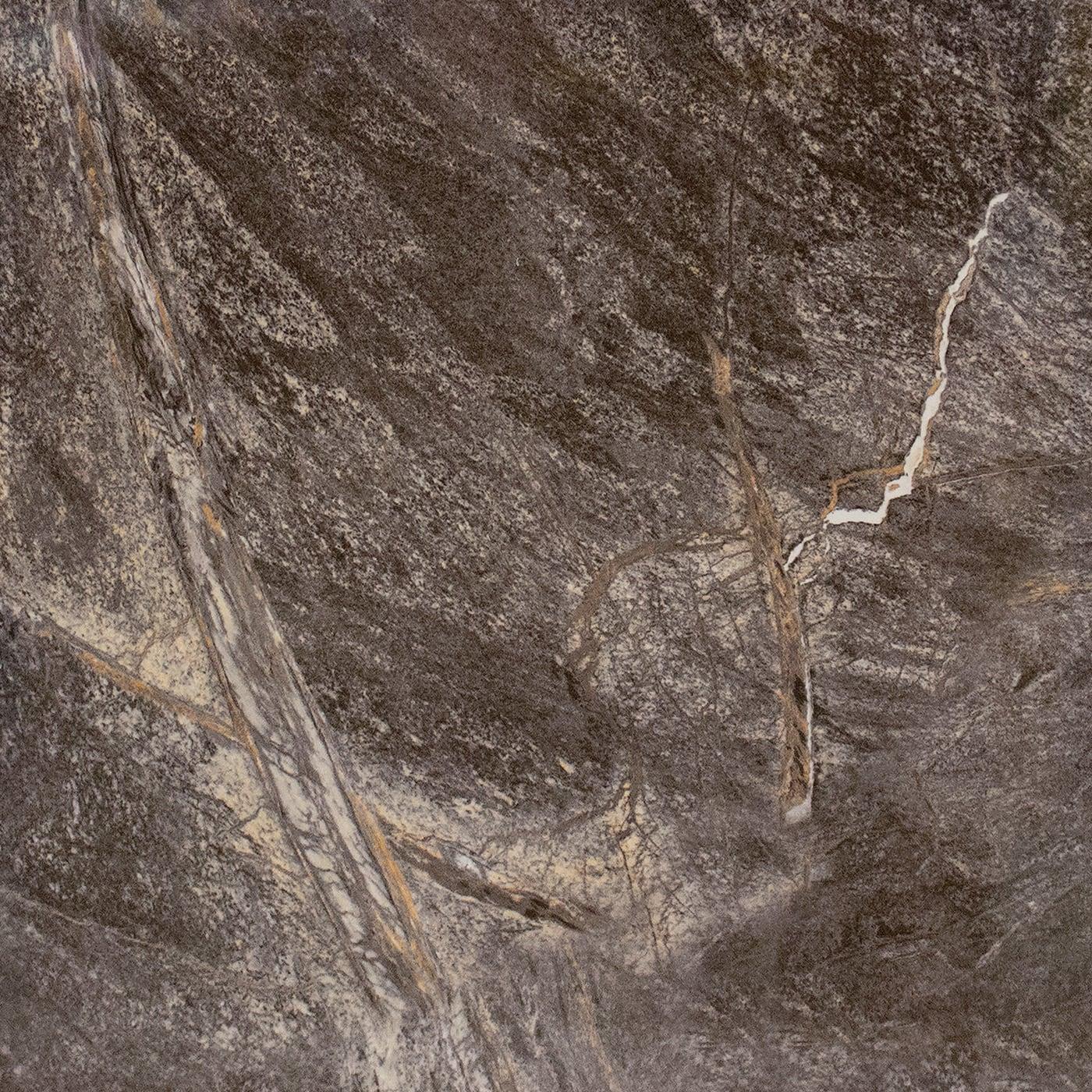 L0600X0600RMR01A4R12-1